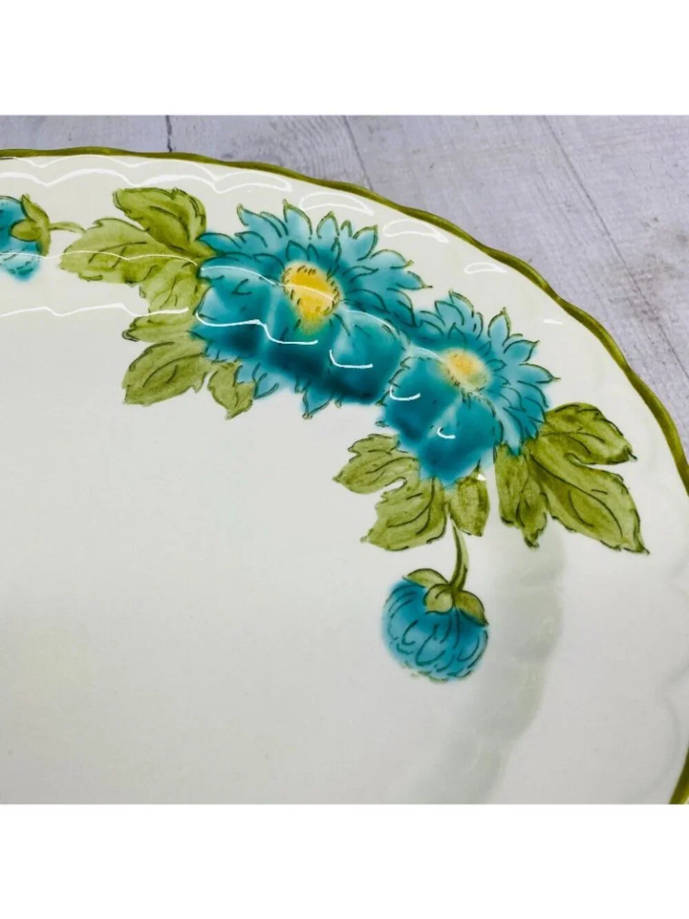 MCM Metlox Poppytrail Vernon BLUE FASCINATION Floral Green Trim Oval 14